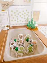 Load image into Gallery viewer, Desert Animals Printable Dramatic Play Kit