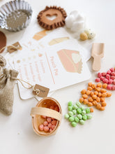 Load image into Gallery viewer, Pie Making Sensory Kit