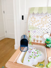 Load image into Gallery viewer, Bugs Printable Dramatic Play